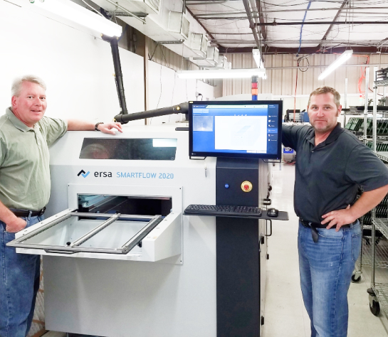 hallmark__about-content-image--individual-customer-service hallmark printing